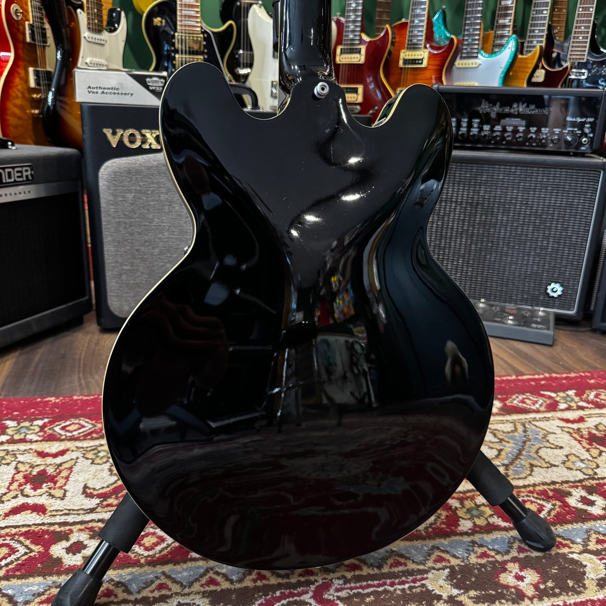 Epiphone Sheraton II Ebony Black 2014 + Hard Case (Pre-Owned)