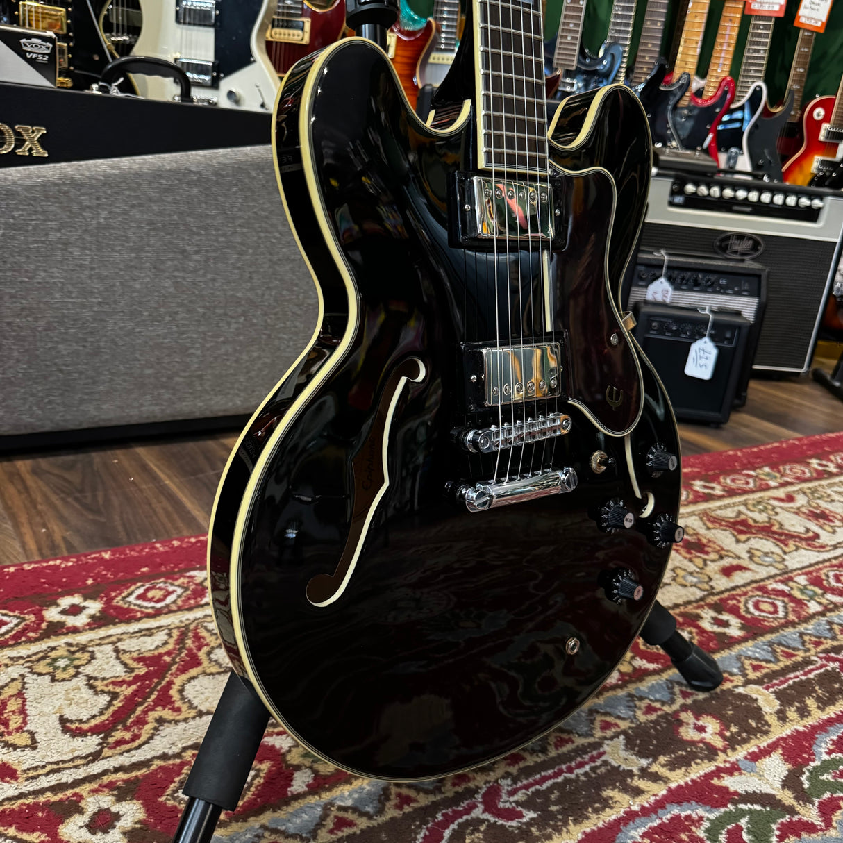 Epiphone Sheraton II Ebony Black 2014 + Hard Case (Pre-Owned)