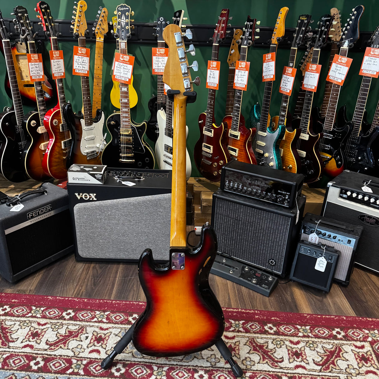 Columbus Jazz Bass Guitar Japanese 1970's Sunburst (Pre-Owned)