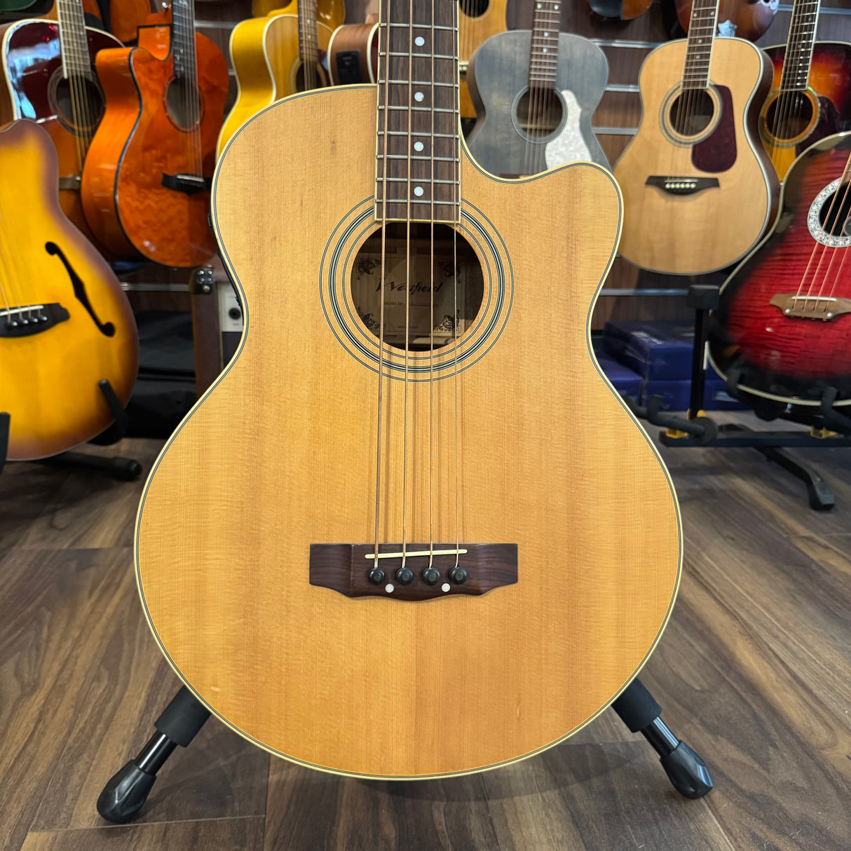 Westfield SB-100CE Electro Acoustic Bass (Pre-Owned)