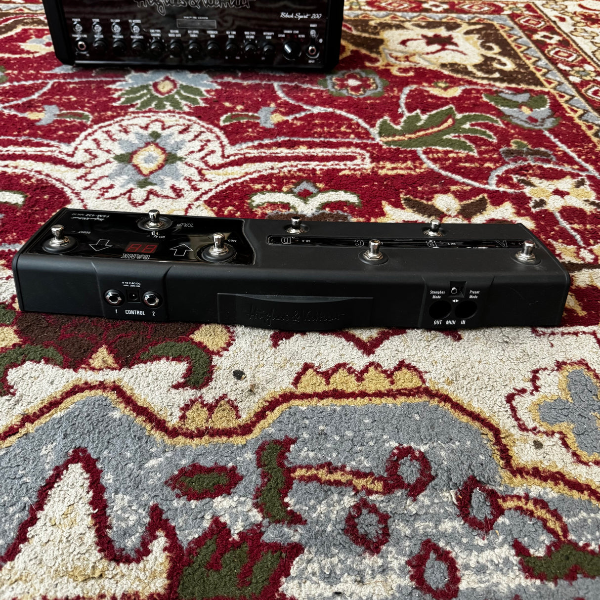 Hughes & Kettner Black Spirit 200 Electric Guitar Amplifier Head + FSM-432-MKII Foot Controller (Pre-Owned)