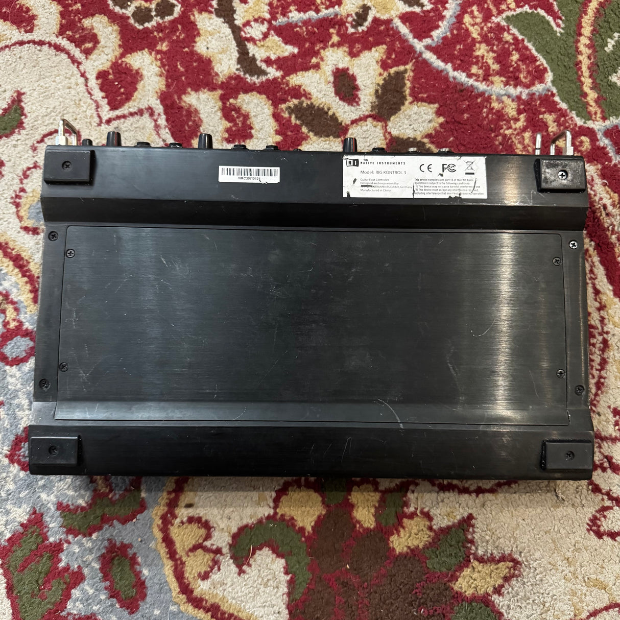 Native Instruments Rig Kontrol 3 USB / MIDI Foot Controller Pedal (Pre-Owned)