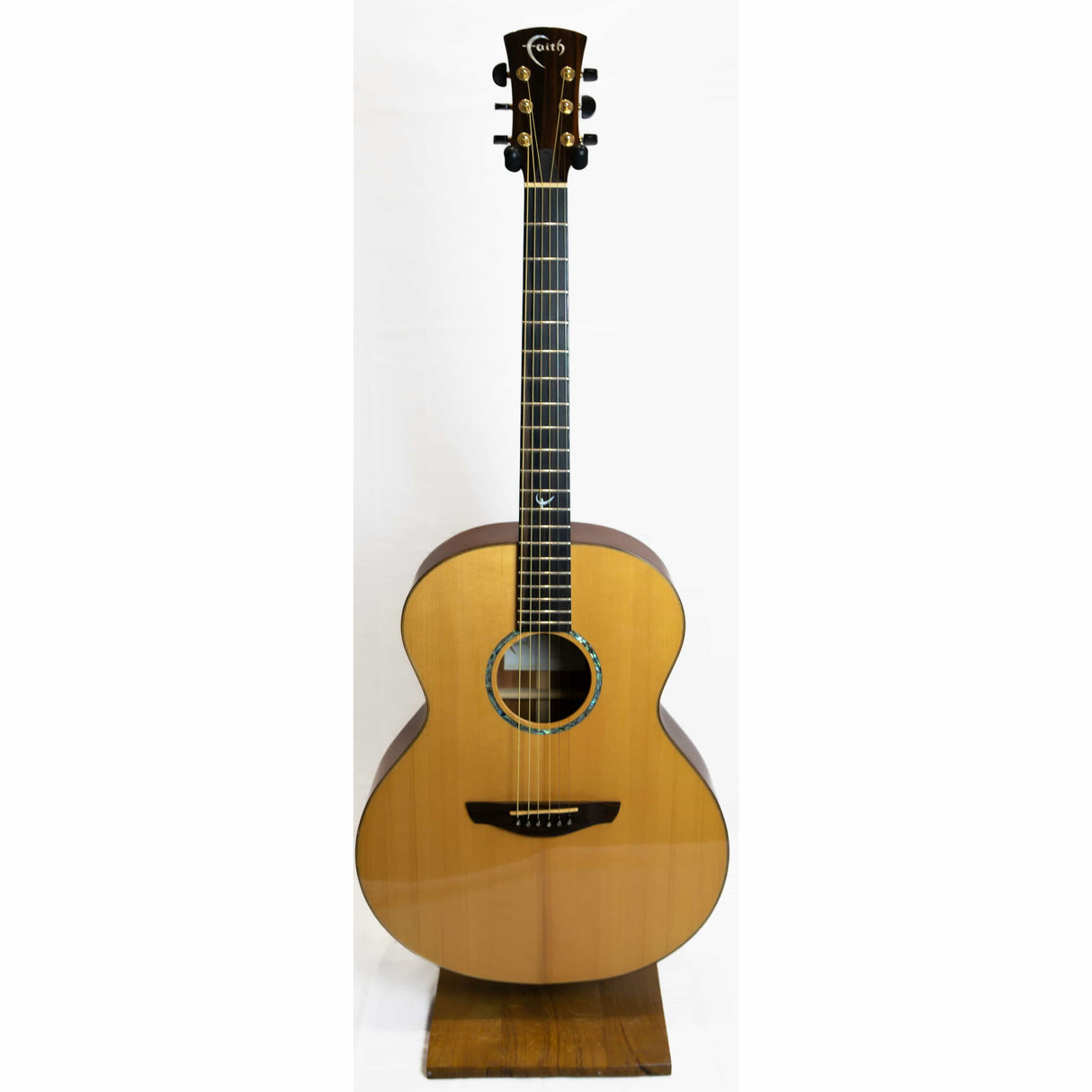 Faith Natural Series Neptune Jumbo Acoustic + Hard Case (Pre-Owned) - Music Vault