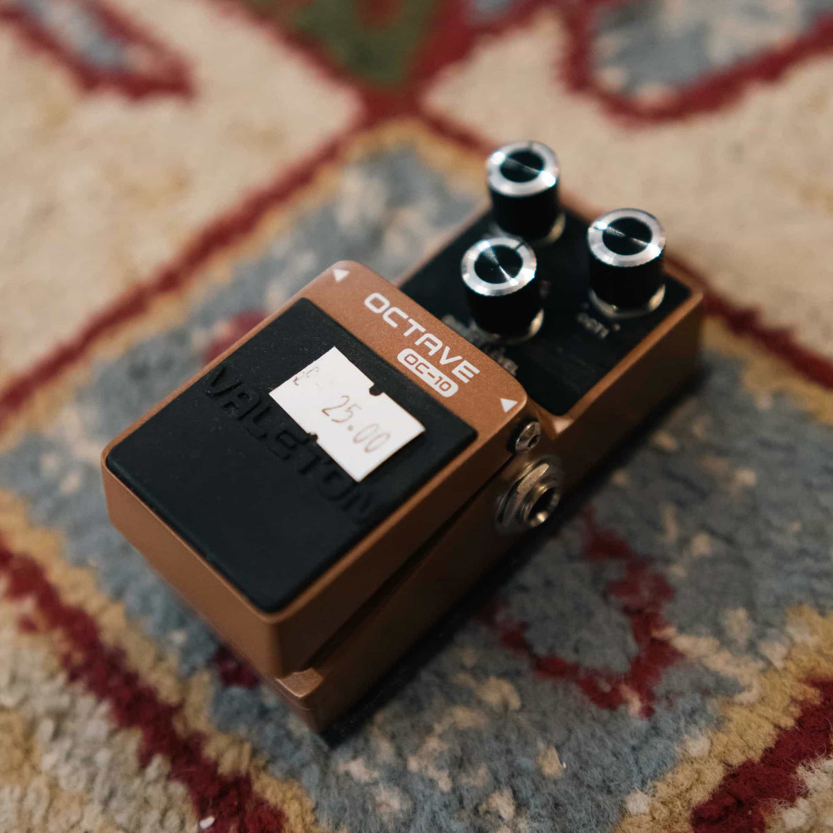 Valveton OC-10 Analog Octave Mini Pedal (Pre-Owned)