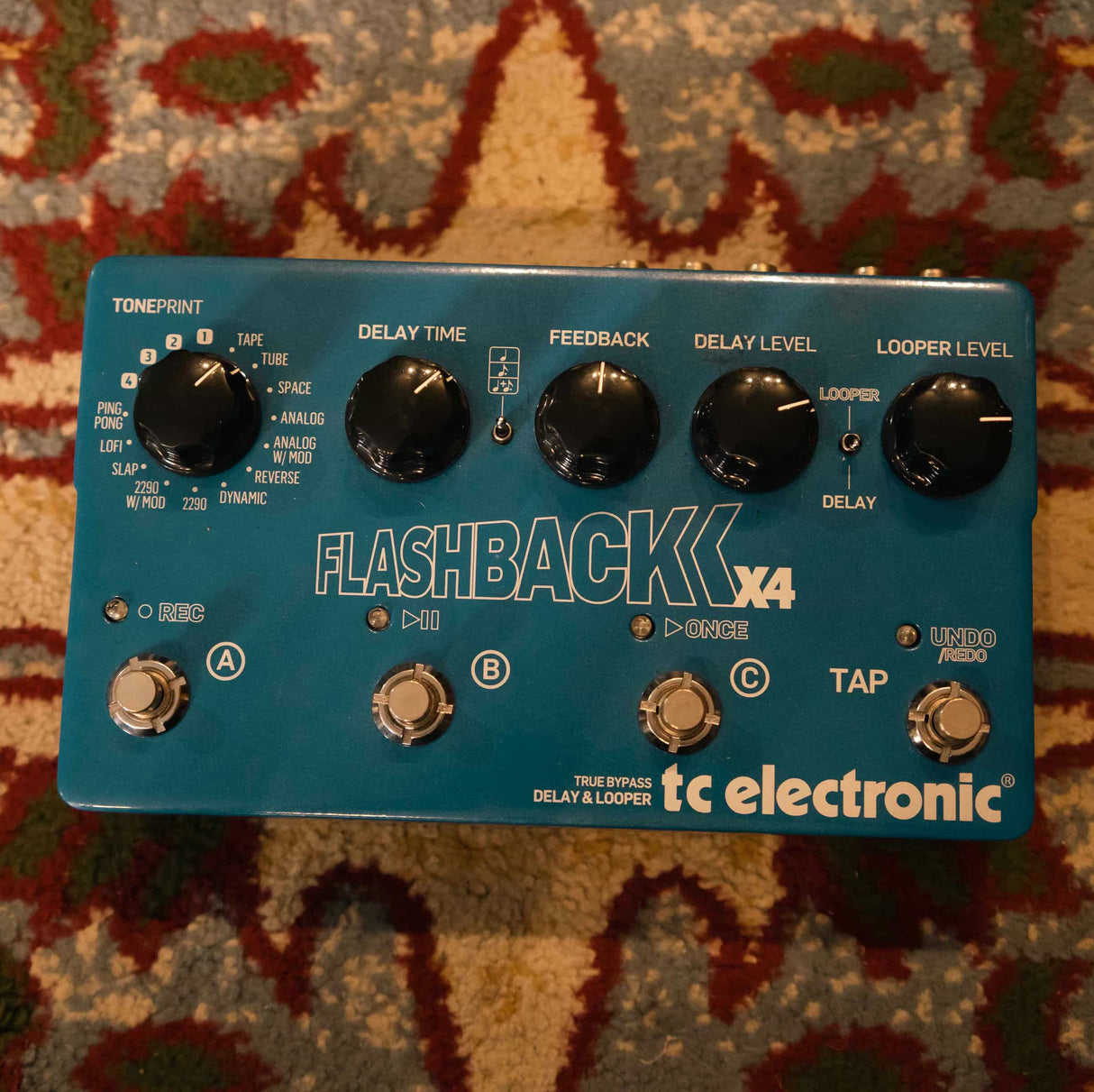 TC Electronic Flashback X4 Delay & Looper Pedal (Pre-Owned)