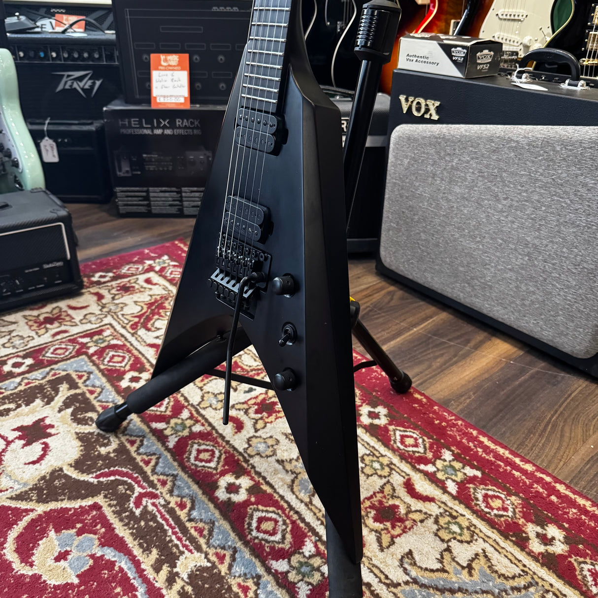 Solar Guitars V1.6FRC Flying V Electric Guitar Carbon Matte Black (Pre-Owned)
