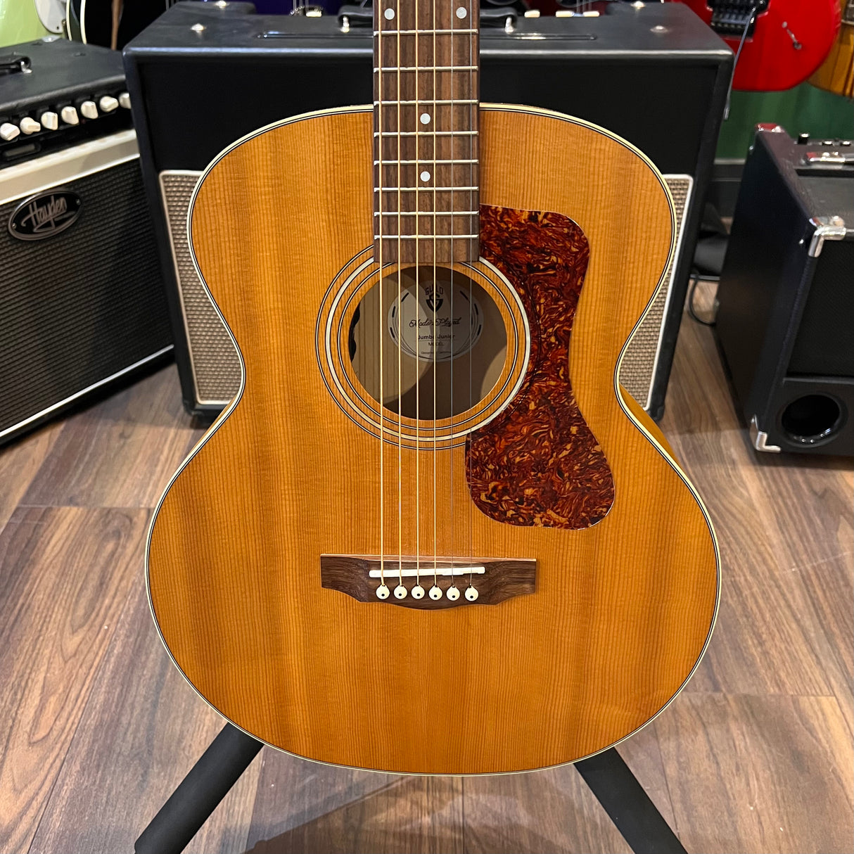 Guild Westerly Jumbo Junior Spruce / Maple Electro Acoustic (Pre-Owned)