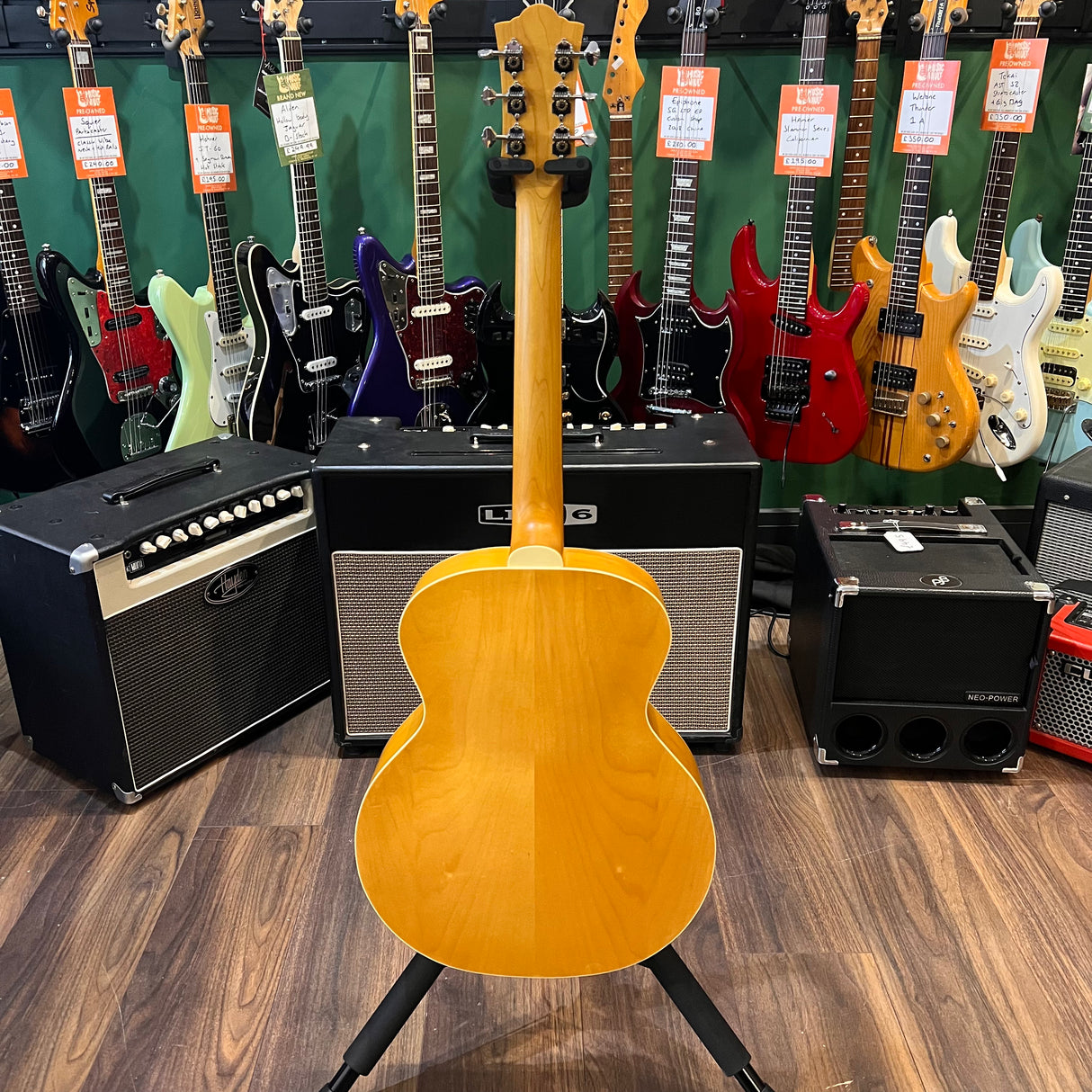 Guild Westerly Jumbo Junior Spruce / Maple Electro Acoustic (Pre-Owned)