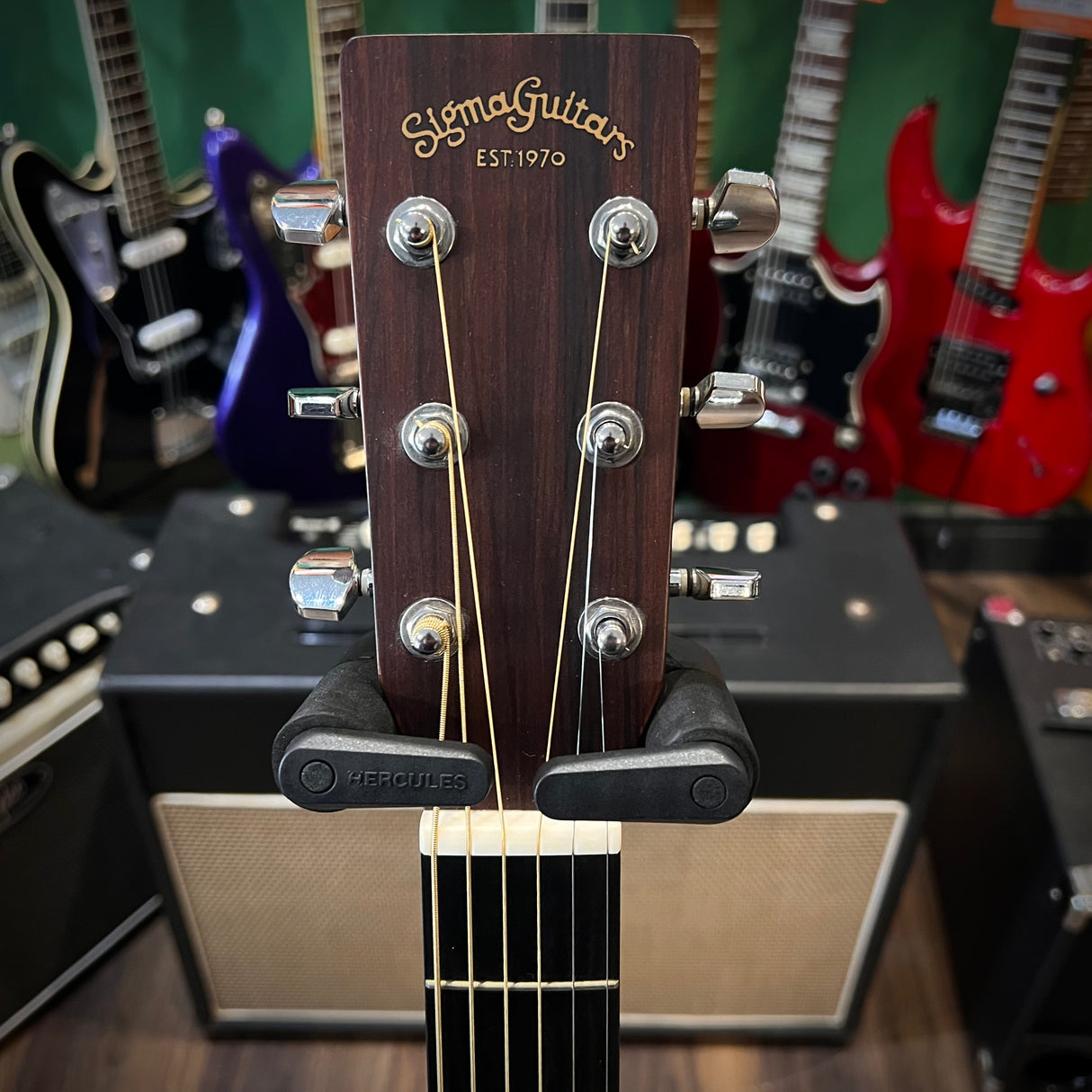 Sigma 00MSE+ Electro Acoustic Guitar (Pre-Owned)