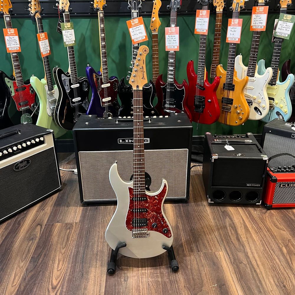 Yamaha Pacifica PAC112X Silver (Pre-Owned)