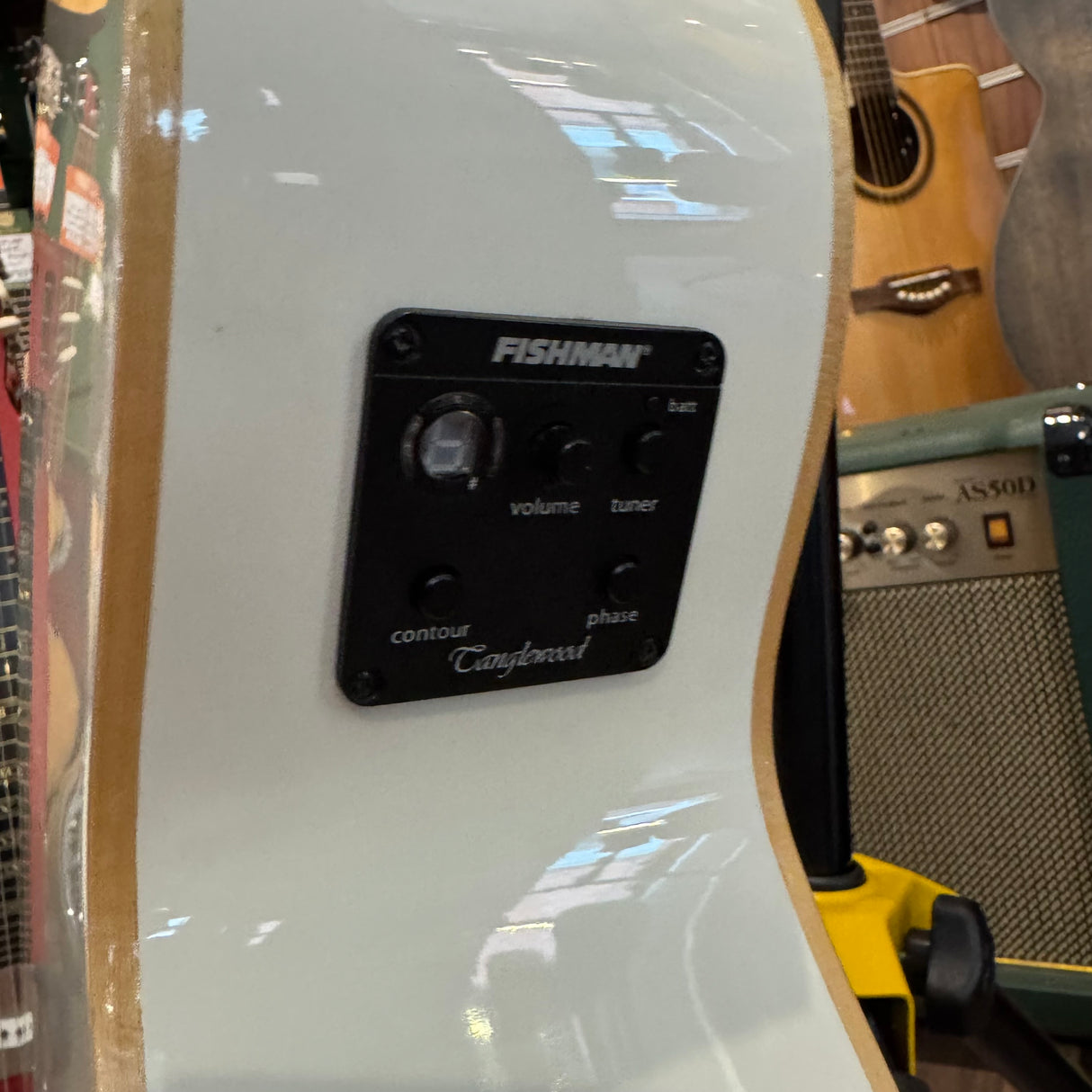 Tanglewood Evolution TSF CE WH Electro Acoustic (Pre-Owned)