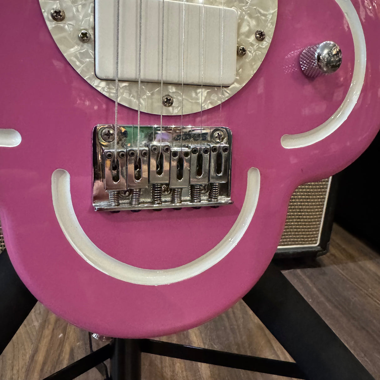 Daisy Rock Pink Flower Electric Guitar (Pre-Owned)