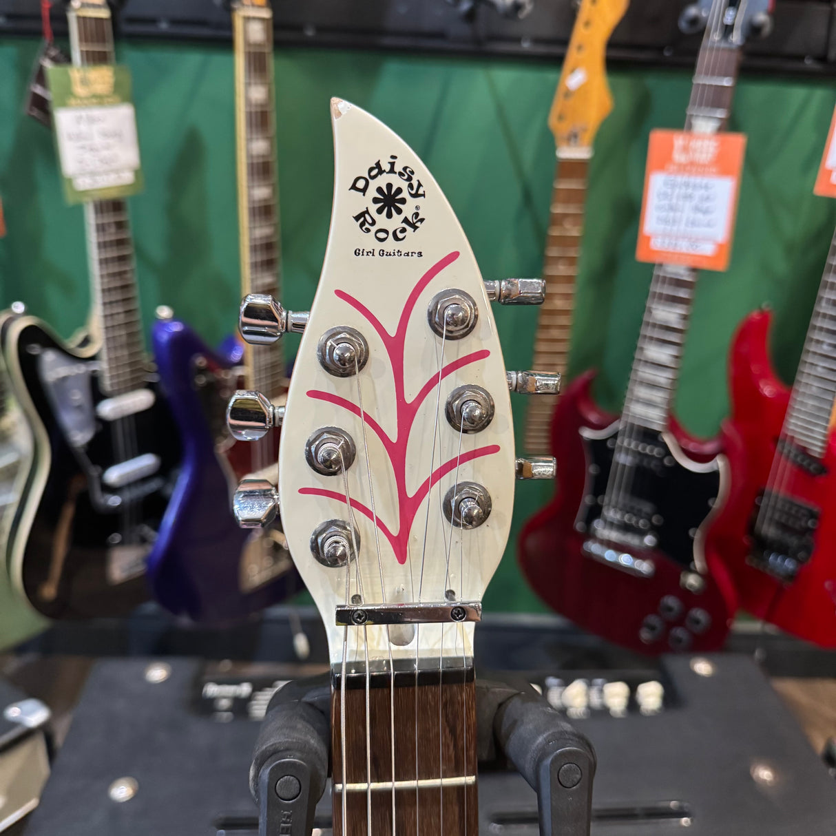 Daisy Rock Pink Flower Electric Guitar (Pre-Owned)