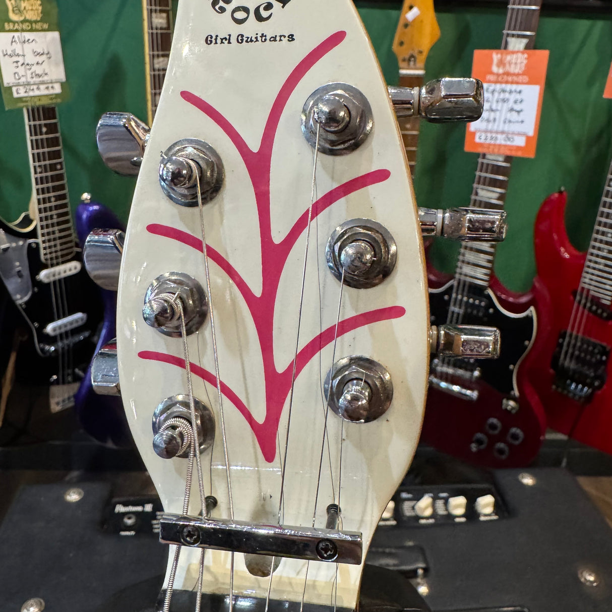 Daisy Rock Pink Flower Electric Guitar (Pre-Owned)