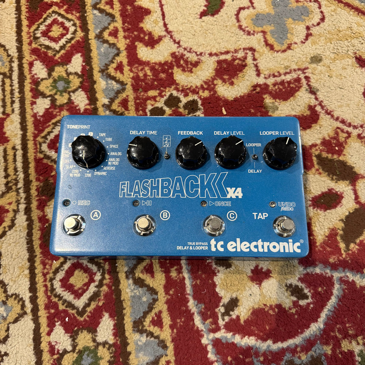 TC Electronic Flashback X4 Delay & Looper Pedal (Pre-Owned)