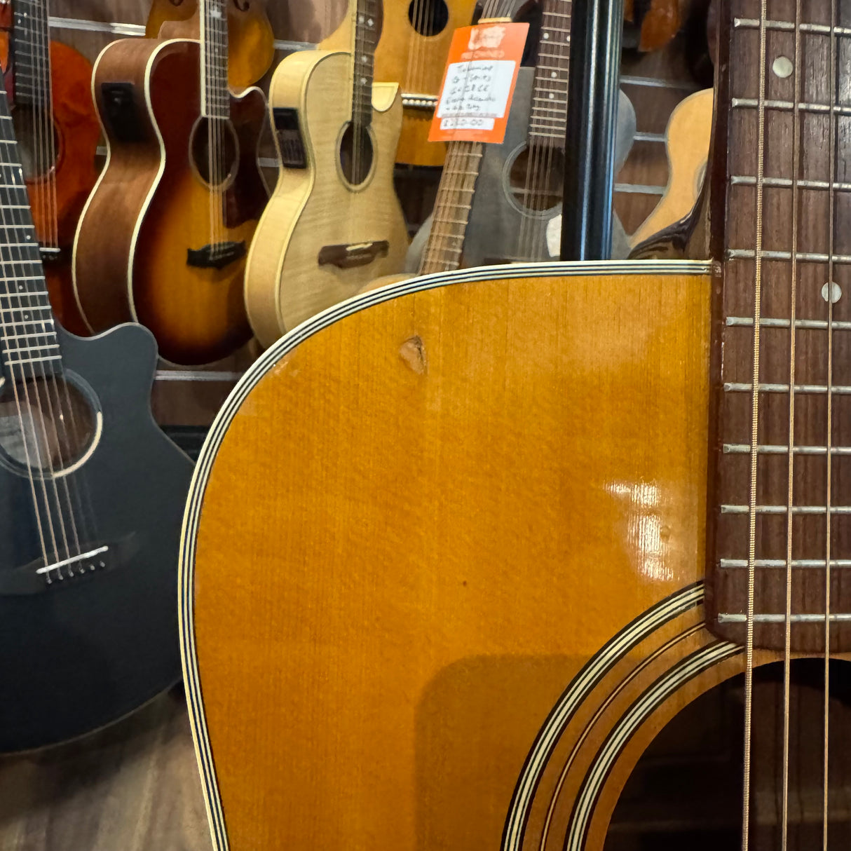 Yamaha FG200 Dreadnought Acoustic (Pre-Owned)