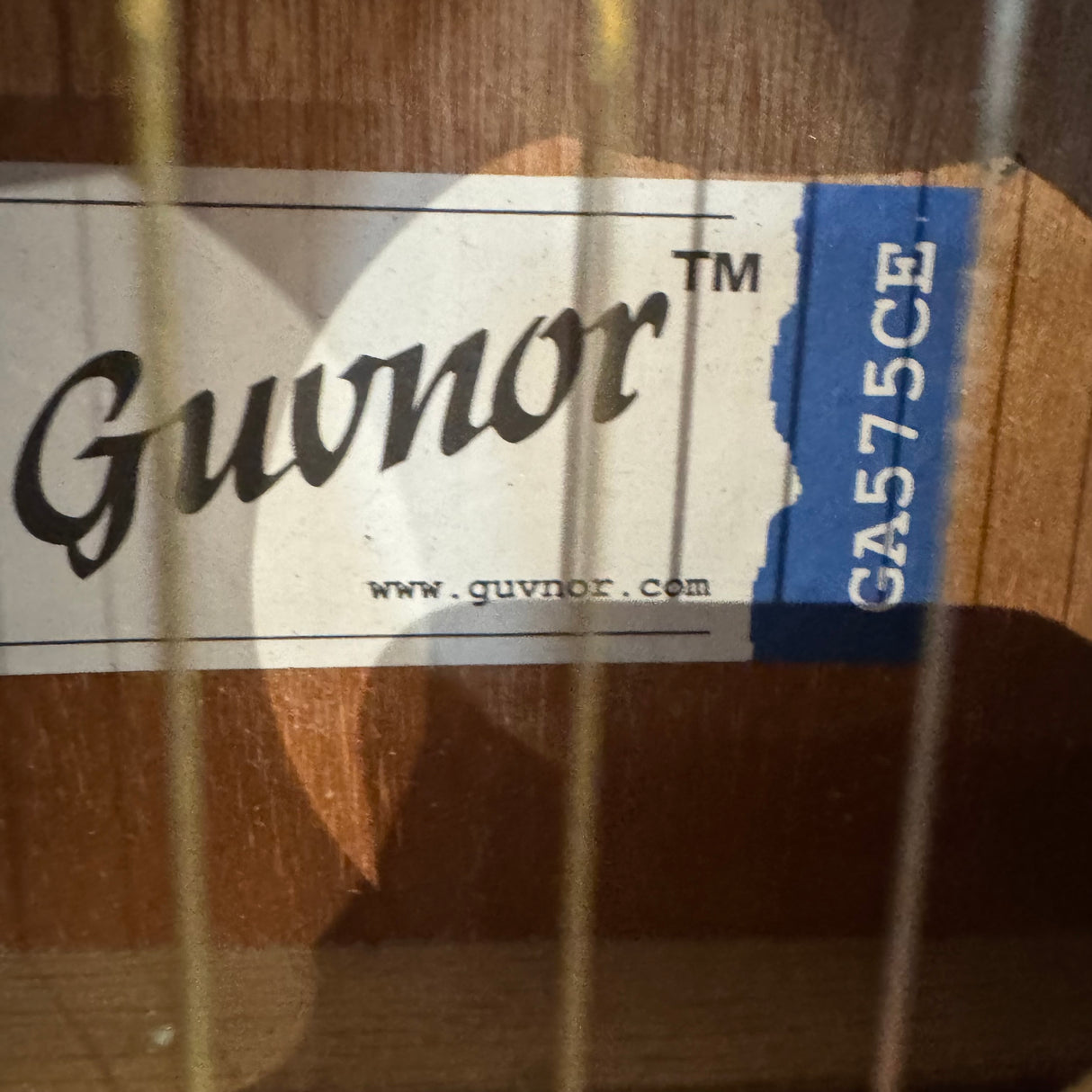 Guvnor GA575CE Thinline Electro Acoustic (Pre-Owned)
