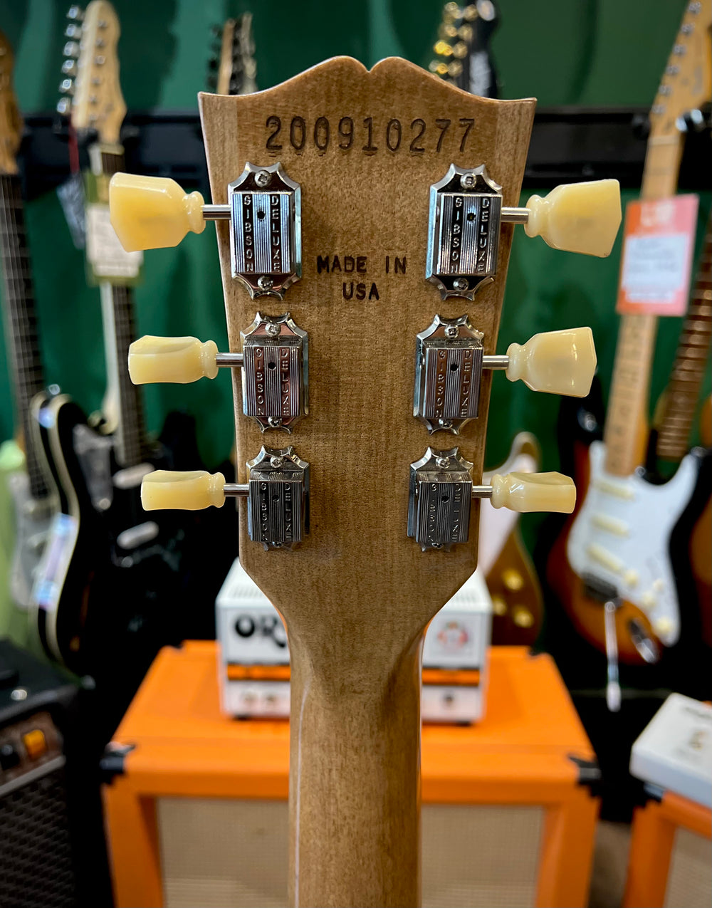 Gibson SG Tribute 2020 Walnut (Pre-Owned) - Music Vault