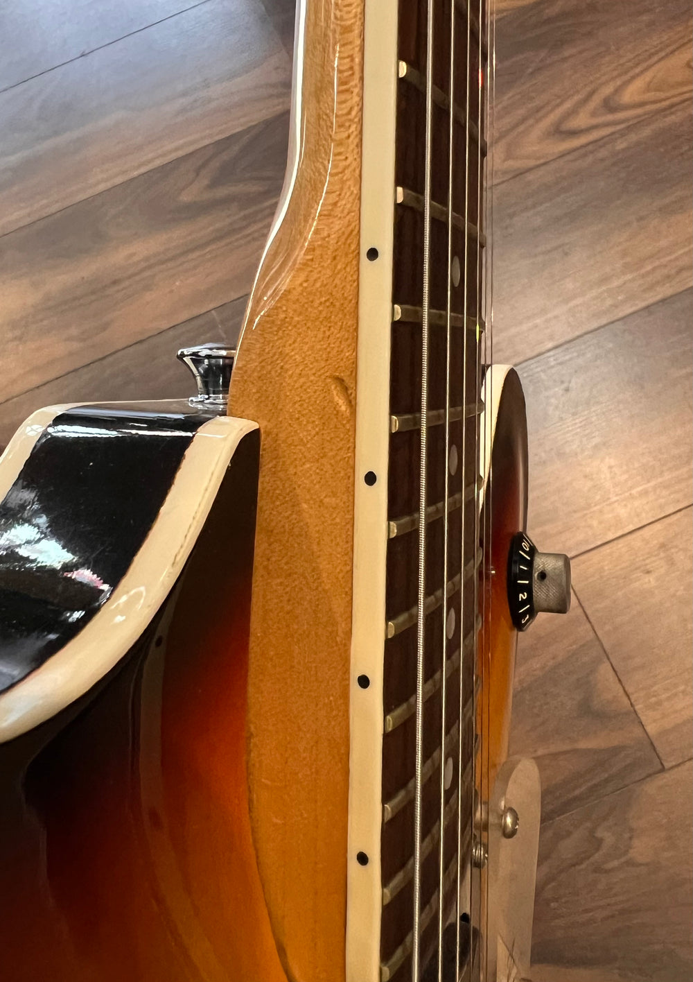 Burns Baldwin Vibraslim 1960's Sunburst (Pre-Owned) - Music Vault