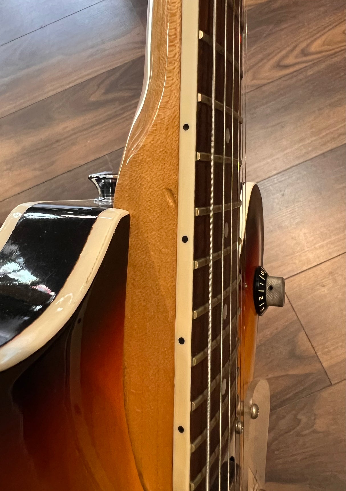 Burns Baldwin Vibraslim 1960's Sunburst (Pre-Owned) - Music Vault