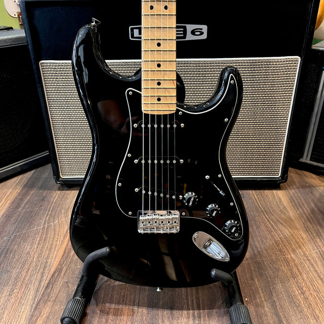 Fender Limited Edition American Vintage '70s Hardtail Stratocaster (Pre-Owned) - Music Vault