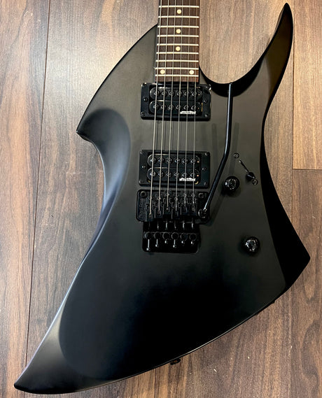 Vintage VMX Series Warp Satin Black (Pre-Owned) - Music Vault