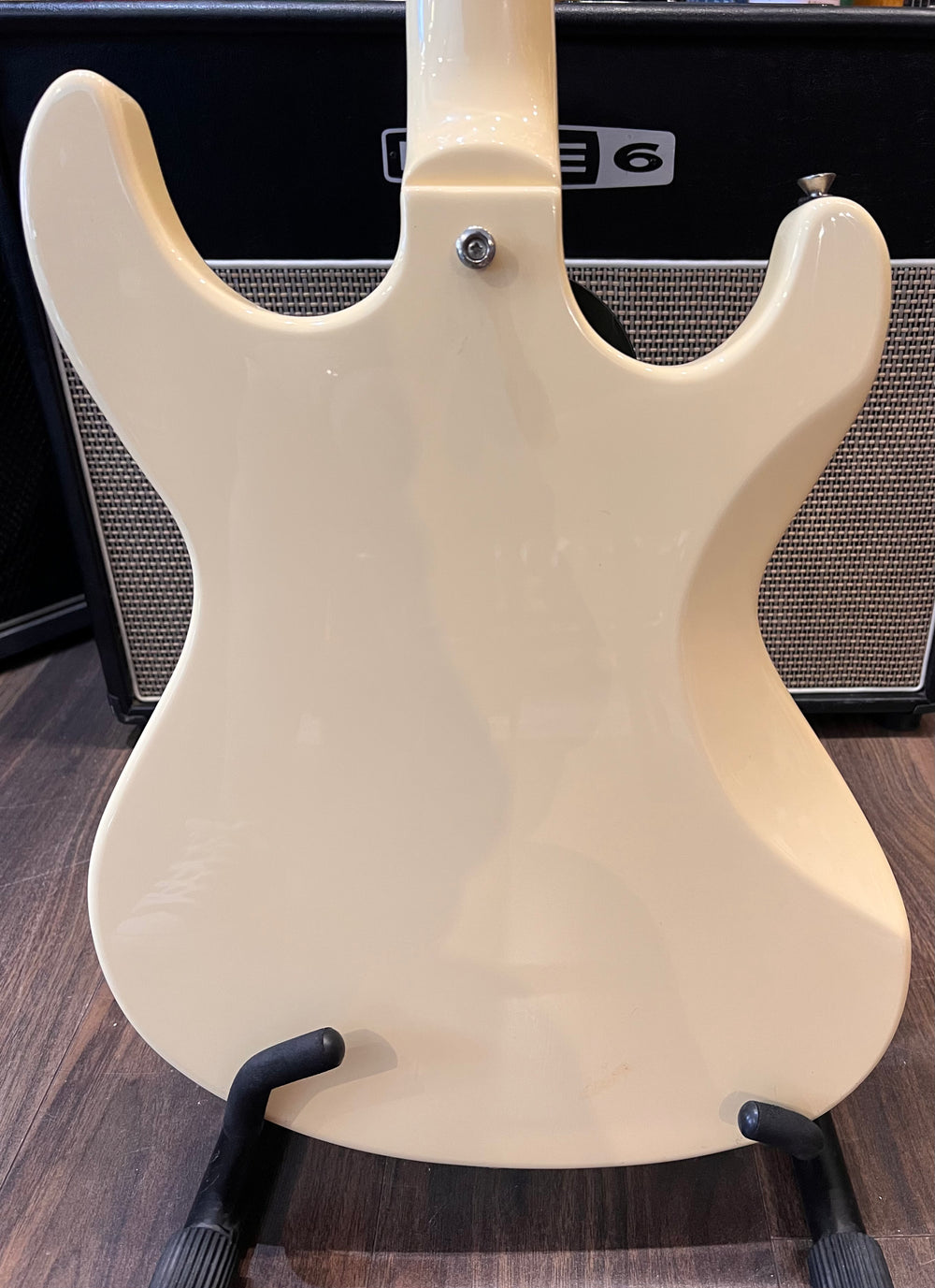 Eastwood Sidejack Bass VI Vintage Cream (Pre-Owned) - Music Vault