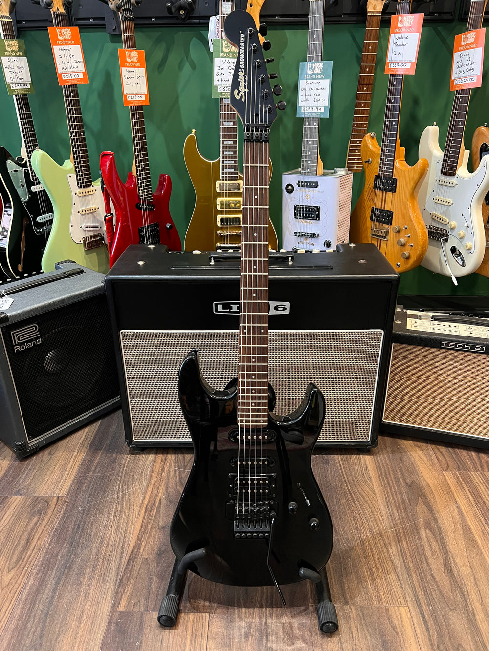 Squire Showmaster Floyd Rose Metallic Black (Pre-Owned) - Music Vault