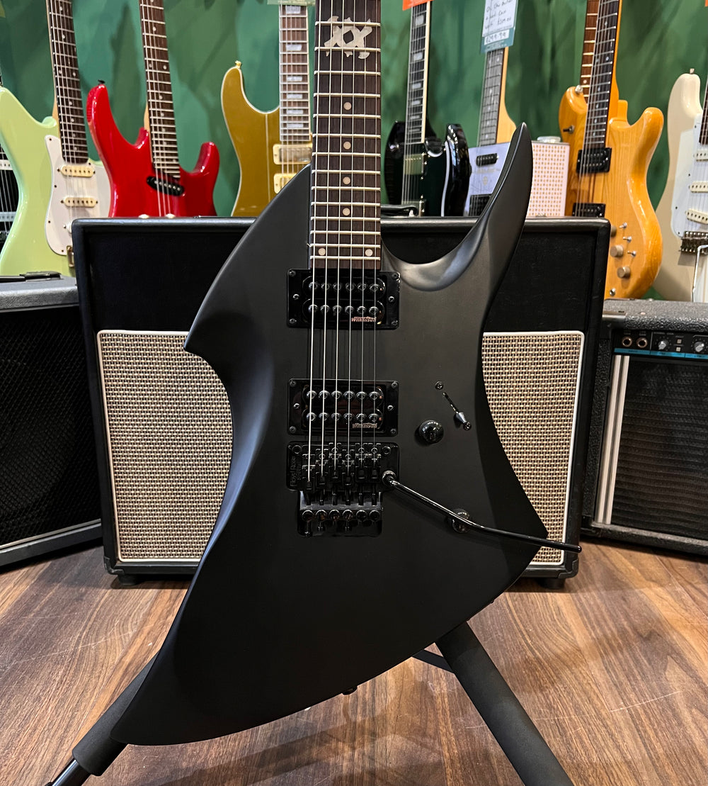 Vintage VMX Series Warp Satin Black (Pre-Owned) - Music Vault