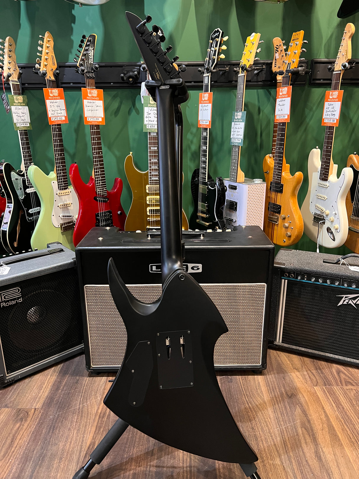 Vintage VMX Series Warp Satin Black (Pre-Owned) - Music Vault