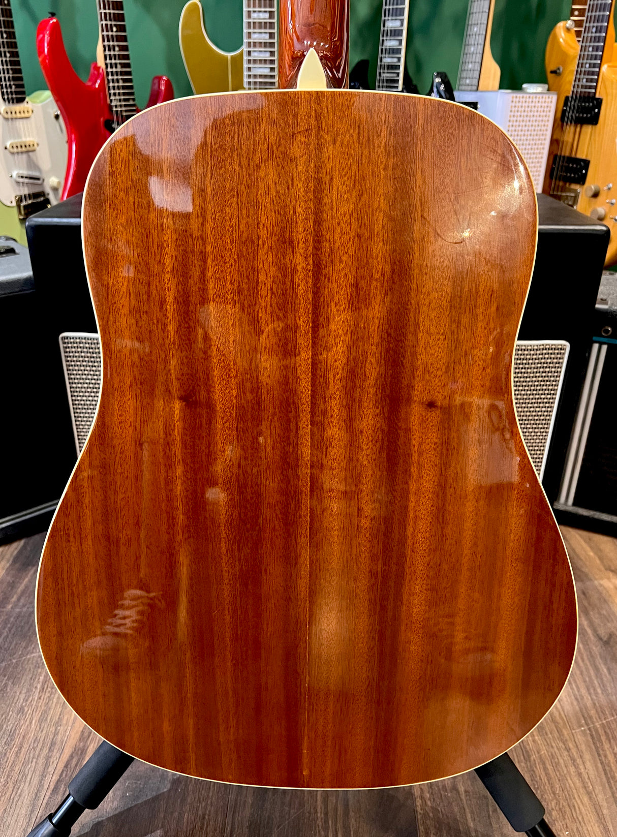 Westfield B200L Dreadnought Acoustic Sunburst Left Handed (Pre-Owned) - Music Vault