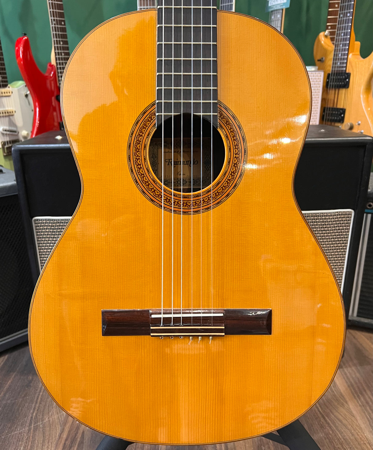 Raimundo 130 Classical Acoustic (Pre-Owned) - Music Vault
