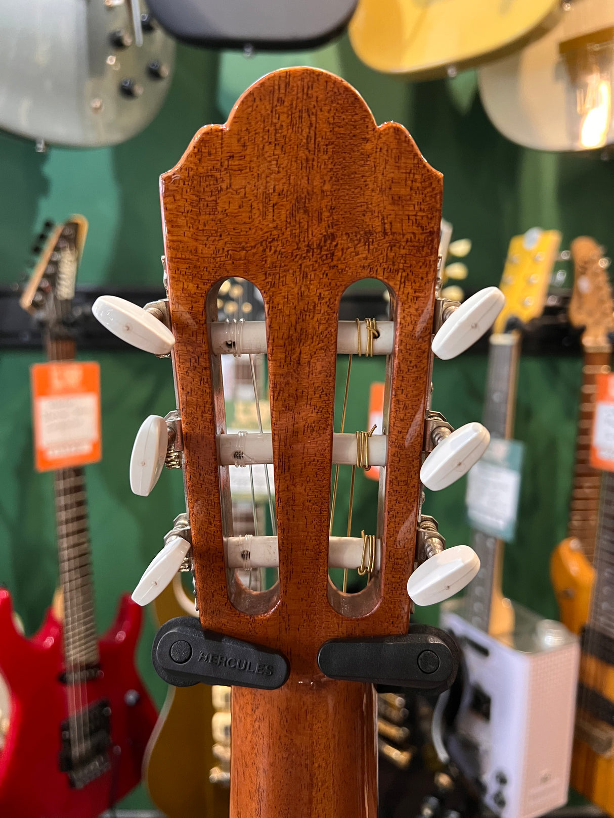 Alhambra 1C Classical Acoustic (Pre-Owned) - Music Vault