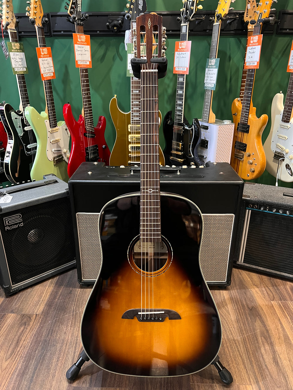 Alvarez Masterworks MDR70ESB Electro Acoustic Dreadnought Sunburst (Pre-Owned)