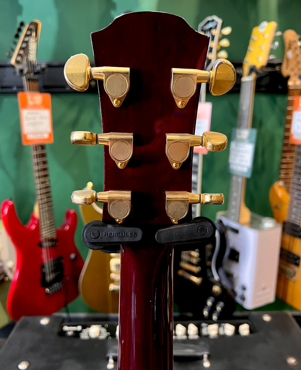 Yamaha APX1000 Electro Acoustic Crimson Red Burst (Pre-Owned)