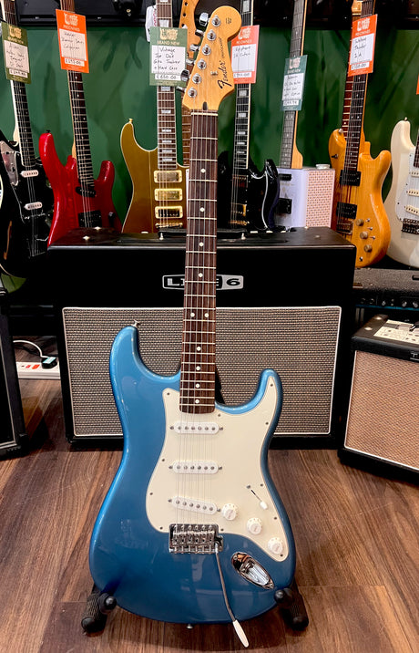 Fender Mexican Standard Stratocaster Lake Placid Blue 2010 (Pre-Owned) - Music Vault