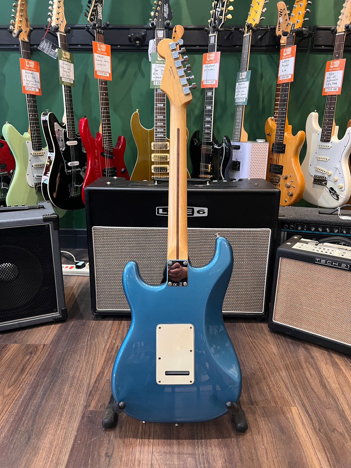 Fender Mexican Standard Stratocaster Lake Placid Blue 2010 (Pre-Owned) - Music Vault