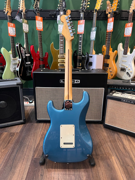 Fender Mexican Standard Stratocaster Lake Placid Blue 2010 (Pre-Owned) - Music Vault