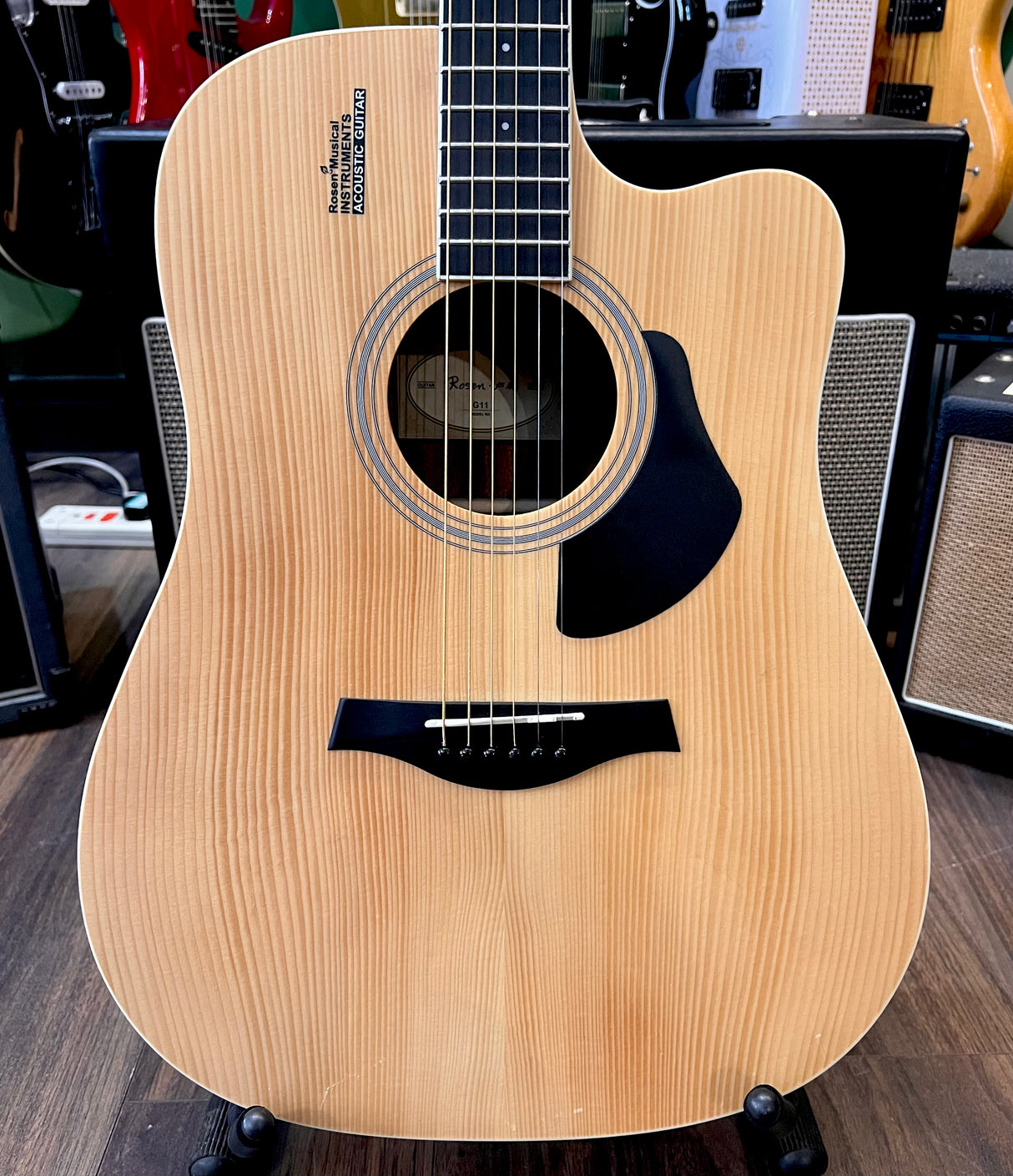 Rosen G11 Dreadnought Cutaway Acoustic Natural (Pre-Owned) - Music Vault