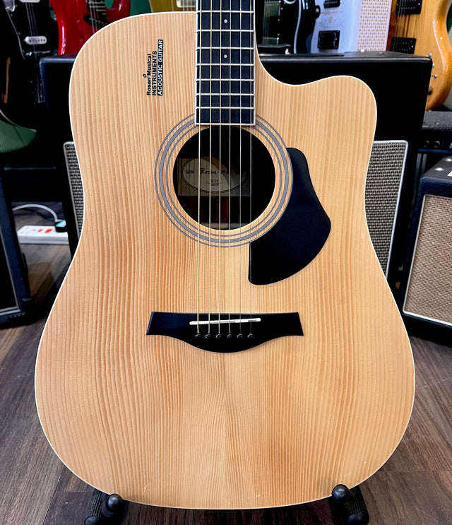 Rosen G11 Dreadnought Cutaway Acoustic Natural (Pre-Owned) - Music Vault