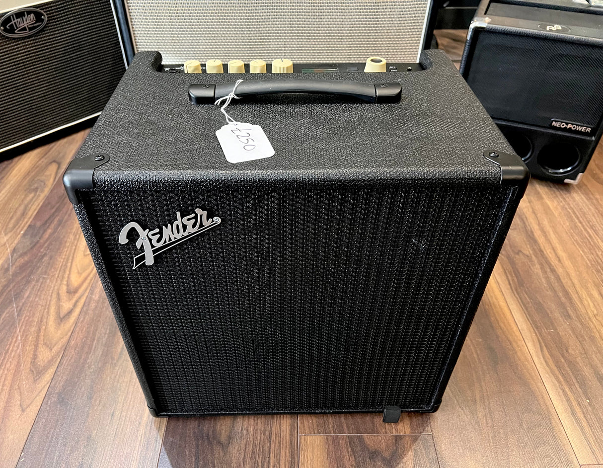 Fender Rumble Studio 40 Bass Combo Amplifier (Pre-Owned)