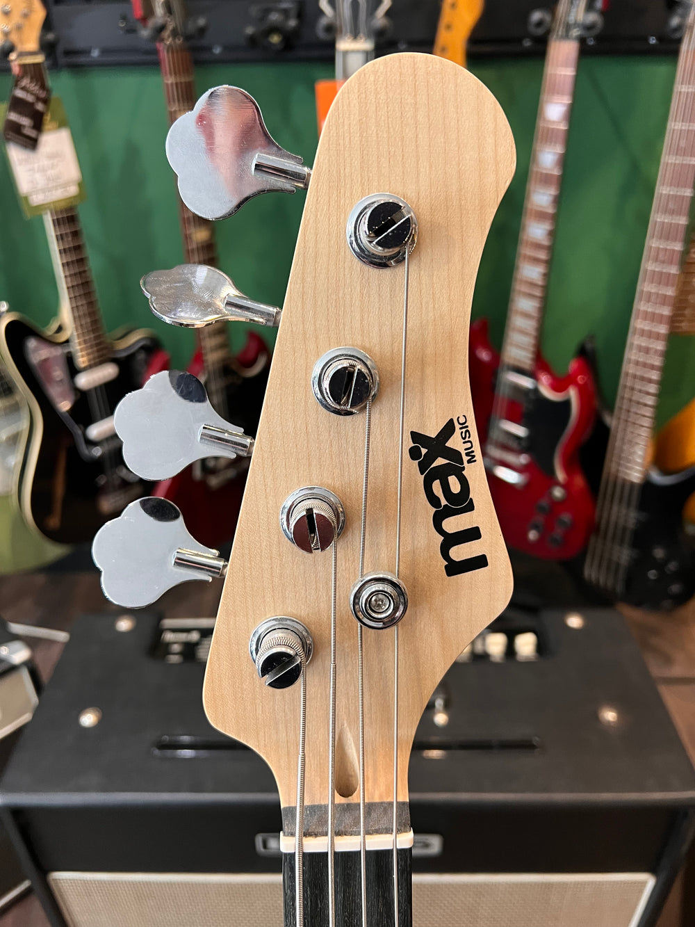 Max Music Precision Bass Black (Pre-Owned)