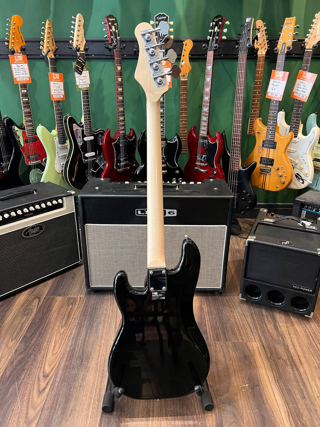 Max Music Precision Bass Black (Pre-Owned)