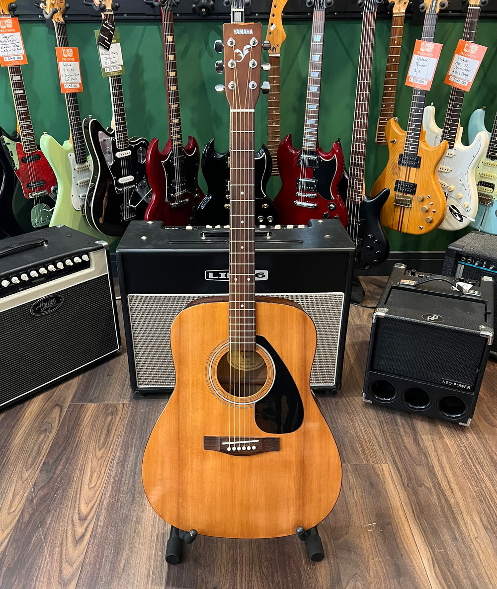 Yamaha FG-310 Acoustic  (Pre-Owned)