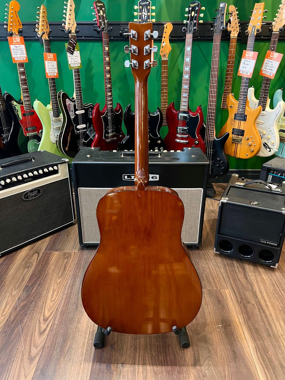 Yamaha FG-310 Acoustic  (Pre-Owned)