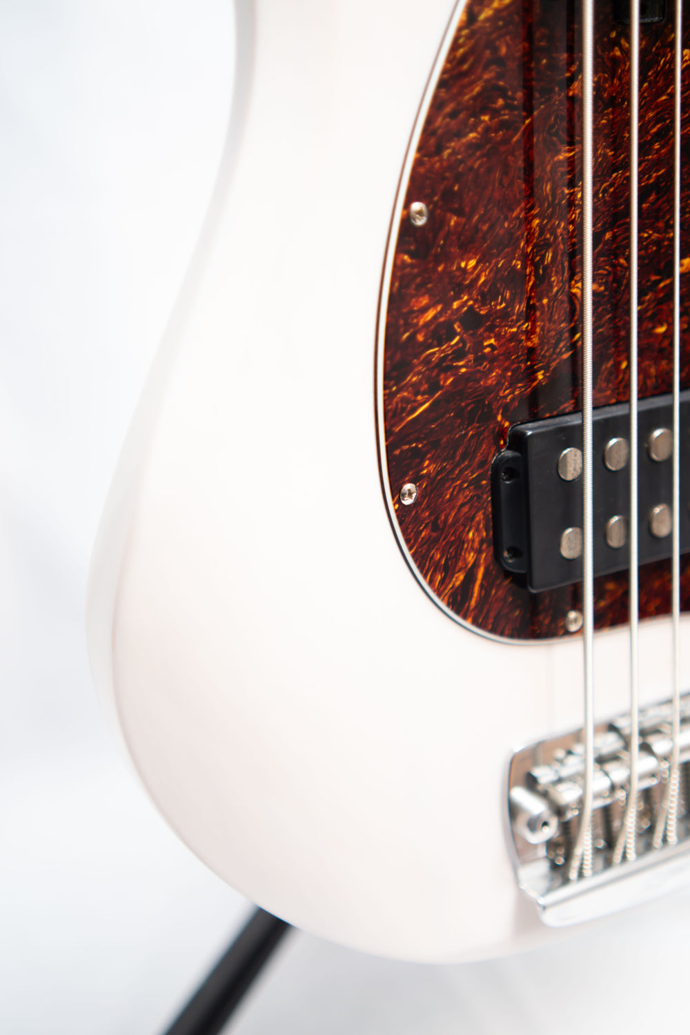 Sterling By Music Man Ray 35 LTD Trans White Blonde (Pre-Owned) - Music Vault