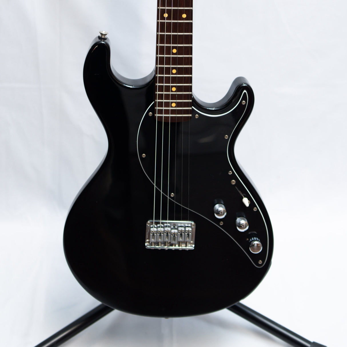 Line 6 Variax 300 Modelling Guitar + Workbench USB Interface (Pre-Owned) - Music Vault