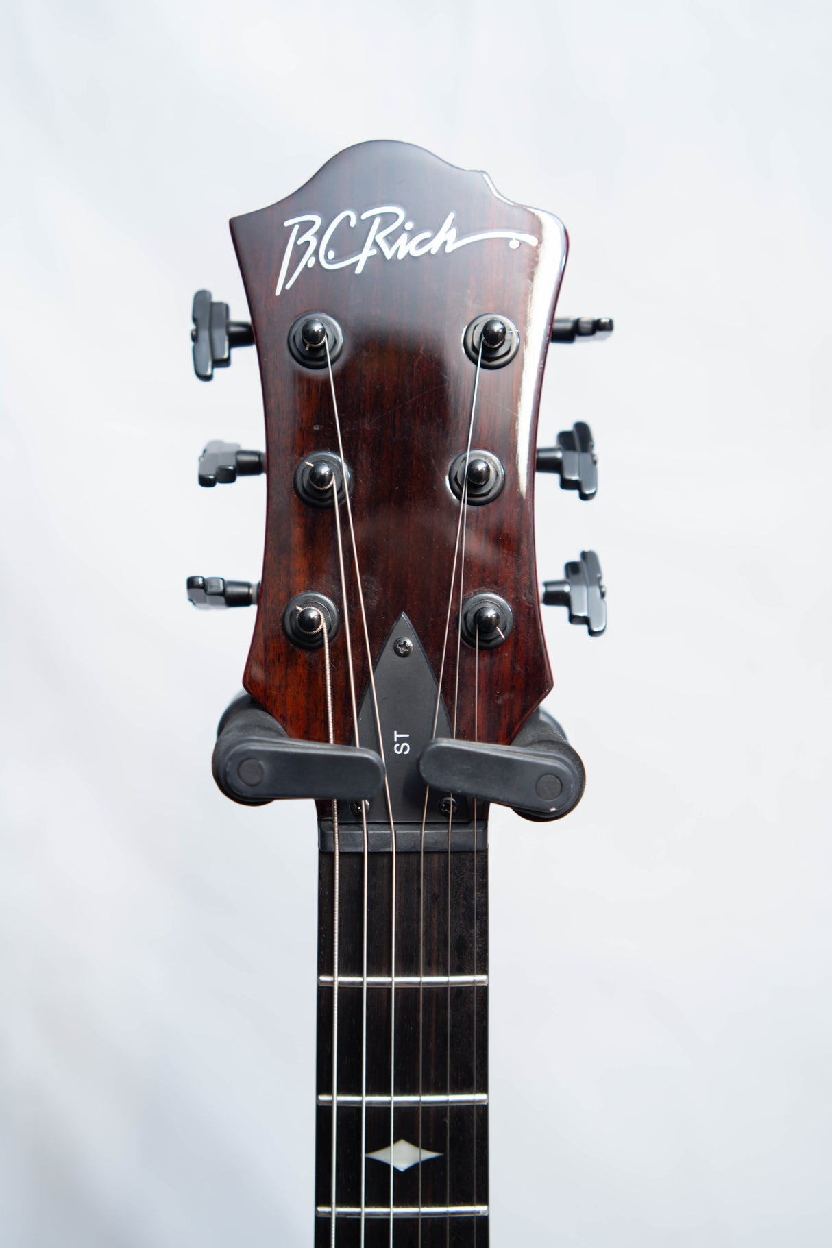 BC Rich Mockingbird STQ Red + Swan Flight Case (Pre-Owned) - Music Vault