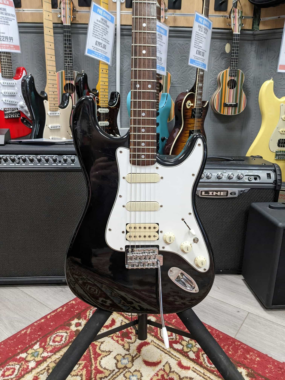 Sunn Mustang Stratocaster Black (Pre-Owned) - Music Vault
