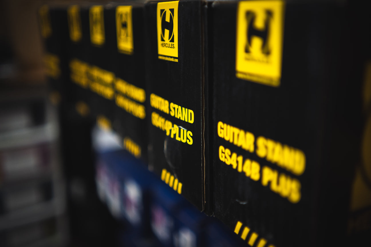 Stands & Hangers
